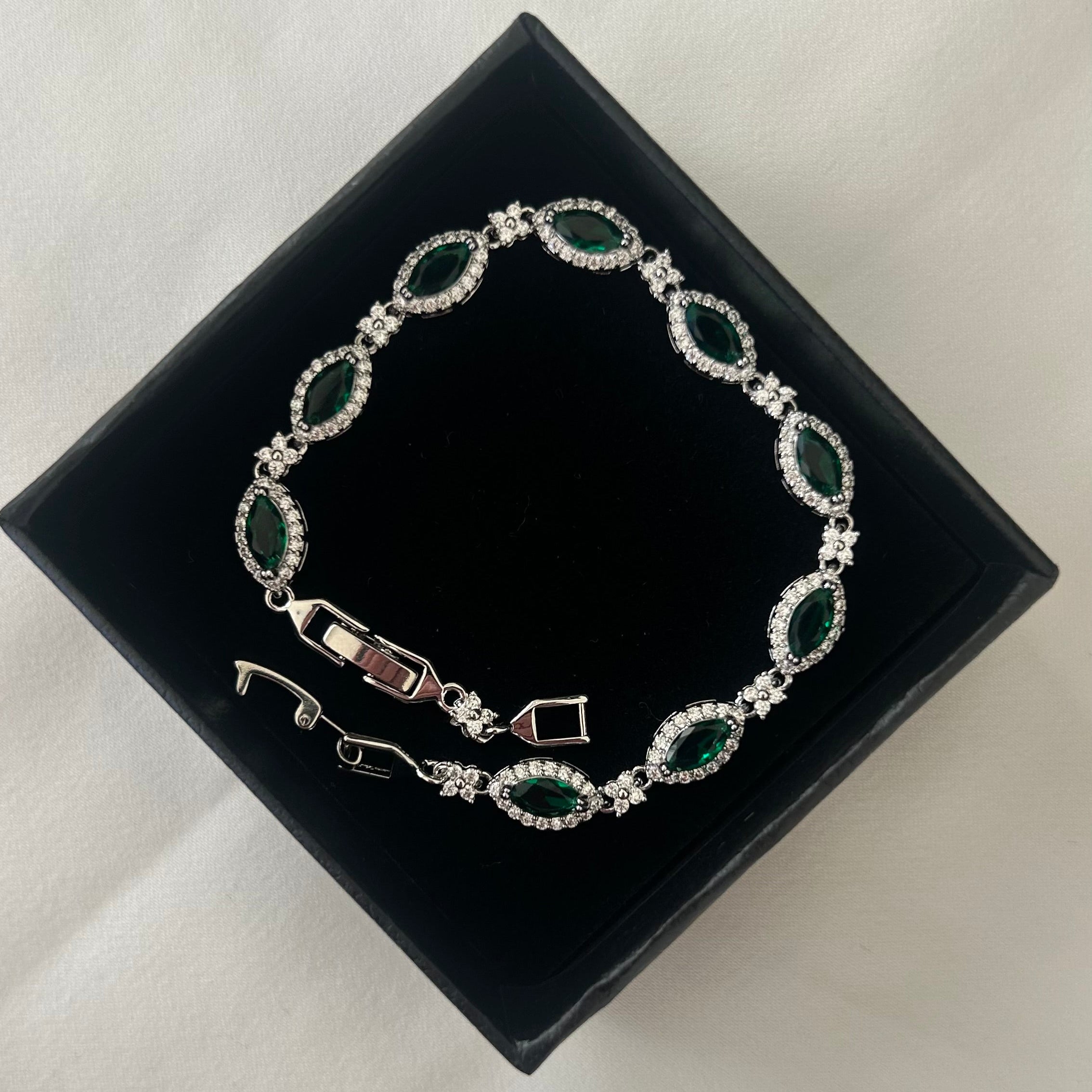 ANGEL EYES BRACELET - GREEN